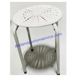 17' Metal Stool