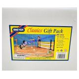 Breyer Classic Gift Pack