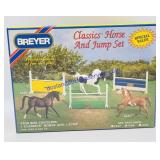 Breyer Classic Horse & Jump Set