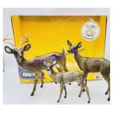 Breyer Winter Whitetail Deer Family