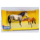 Breyer Traditional Thoroughbred Mare & Foal
