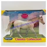 Breyer Classic Grey Selle Francais