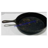 Lodge Cast Iron Skillet 10"
