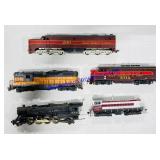 (5) HO Scale Model Train Engines