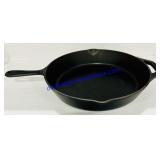 Lodge 12" Cast Iron Skillet