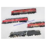 (4) HO Scale Model Train Engines