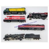 (5) HO Scale Model Train Engines