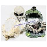 4 Mixed Terrarium/Aquarium Decorations