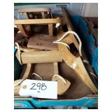 SLED DECOR