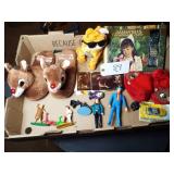 SLIPPERS/KID TOYS