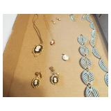 CAMEO SET/ BLUE JEWLERY SET
