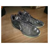 Nike Lebron Size 13