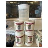 5- Victorio 4 Tray Seed Sprayers