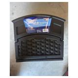 Suncast Deluxe Hose Hangout