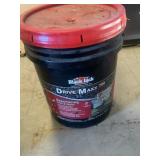 Drive- Maxx Resurfacing filler  & Sealer