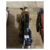 Golf Club Bag With 7  Golf Clubs