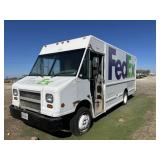 2003 Fed ex Truck Needs Tires and Rim