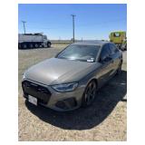 2023 Audi A4 Runs VIN WAUEAAF44PA007294 Miles