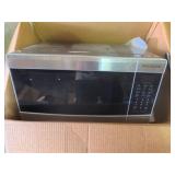 GE 2 Cubic ft Counter Microwave