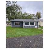10.30.25 2 BEDROOM COTTAGE WITH LAKE VIEWS ON BIG BARBEE LAKE!