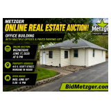 Office Building w/Multiple Offices & Parking Lot!