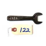 Johnston Harvestor Co. 1090 (crack) 4 3/4"