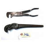 2 pc Lot Reed Mfg Tiger No. 11 pipe `11" & The