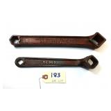2 pc Lot Allis Chalmers TC 369 & 300755 (original