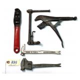 5 pc Lot G. M. Co. quick adj (2), 8" Andree