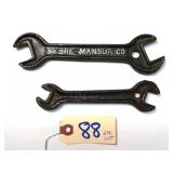 2 pc Lot Deere Mansur