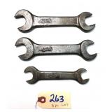 3 pc Lot Mitchell (script): 5 1/2"- 7 1/4"
