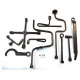 10pc Lot Collection of hub cap & lug nut wrenches