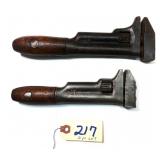 2 pc Lot (Vandegrift) 8" & 9" monkey with wood