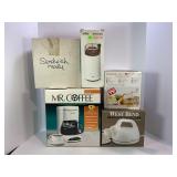 SANDWICH MAKER, BRAUN AROMATIC COFFEE GRINDER,
