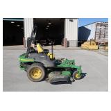 JOHN DEERE Z-TRAK MODEL 757 ZERO TURN MOWER WITH