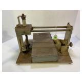 PREFORM CUTTER WITH BLADE SET