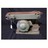CENTRAL MACHINERY BELT & DISC SANDER