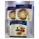 NESCO AMERICAN HARVEST FOOD DEHYDRATOR & JERKY