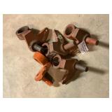 DITCH WITCH RIGHT AND LEFT STEERING PIVOT FOR 252