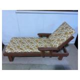 MID CENTURY MODERN WOOD LOUNGE CHAIR