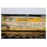 PITTSBURGH 3/4" UP TO 2" SOCKET SET WITH BREAKER