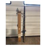 LARGE LOT OF ASSORTED FISHING RODS - SOME REELS