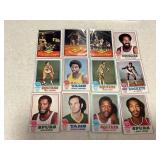 LOT OF 12 NBA CARDS - 1973 TOPPS #179 TOP