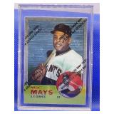 1996 TOPPS MLB CARD - BOTTOM #17 WILLIE MAYS #300