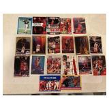 LOT OF 19 MICHAEL JORDAN CARDS MIXED YEARS -