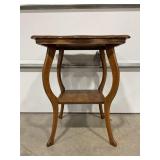 OAK PARLOR / BIBLE STAND W/ ORNATE TRIM -