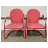 PAIR OF RETRO STYLE METAL OUTDOOR PATIO CHAIRS