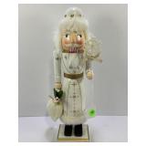 15" WOODEN NUTCRACKER SANTA CLAUS