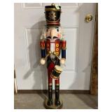 40" WOODEN NUTCRACKER DRUMMER BOY