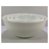 4 PC MILK GLASS MIXING BOWL NESTING SET